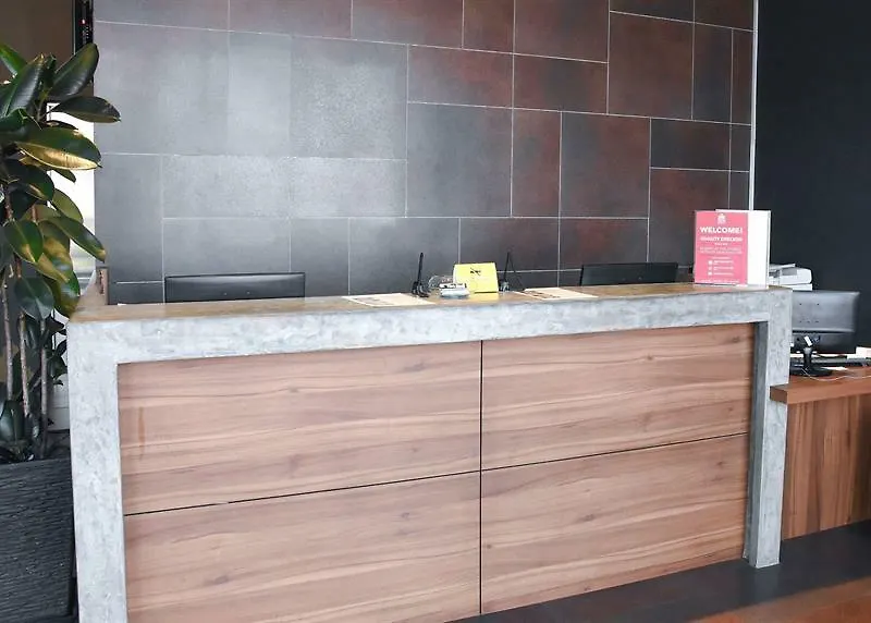 فندق Zen Rooms Sungai Dua جورج تاون